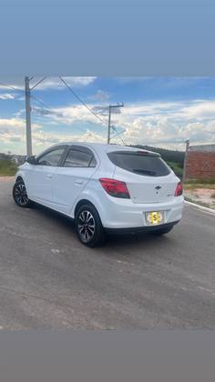 CHEVROLET ONIX 1.4 MPFI LTZ 8V FLEX 4P MANUAL CHEVROLET ONIX 1.4 MPFI LTZ 8V FLEX 4P MANUAL